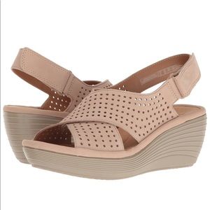 Clarks Reedly Variel Wedge Sandal, Size 9W